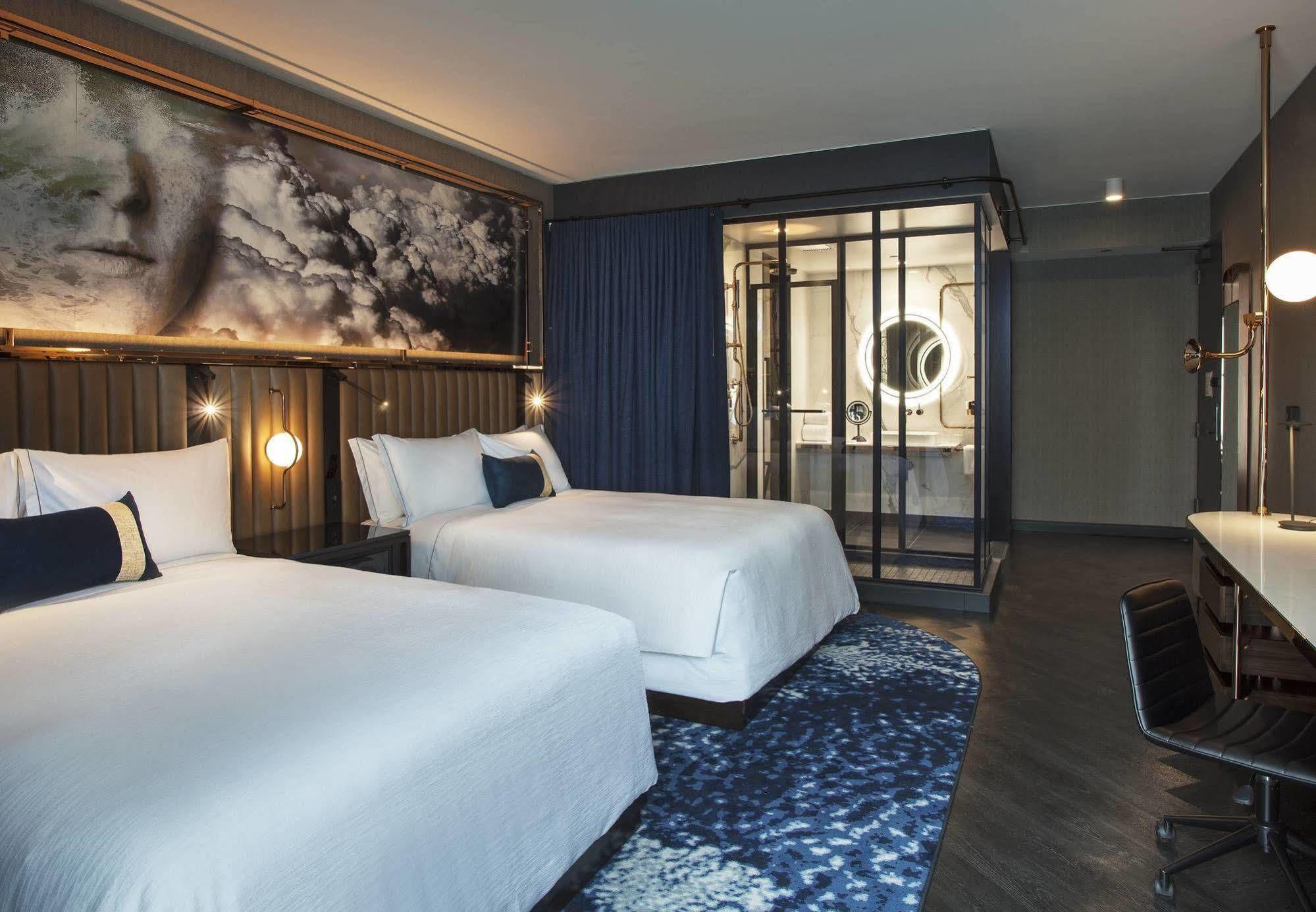 Hotel Emc2, Autograph Collection Чикаго Экстерьер фото